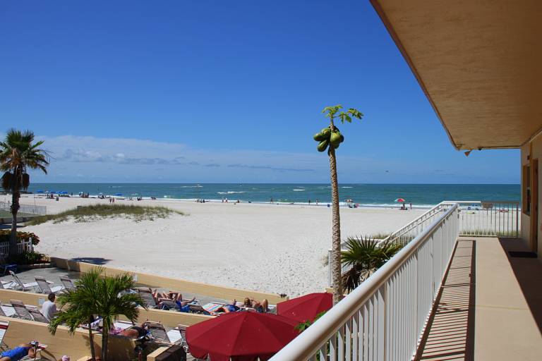 Condo Redington Beach