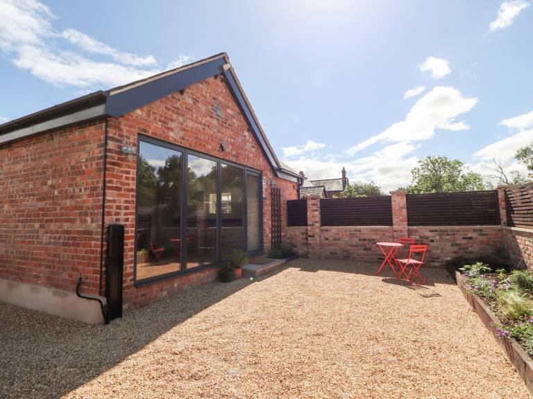 Cottage  Sandbach