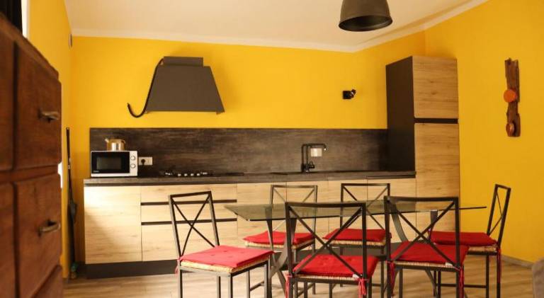Serviced apartment with terrace & garden | Pet-friendly — photo 5