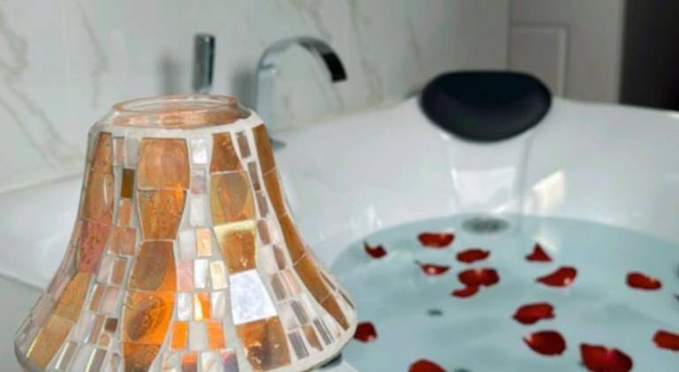 Rental apartment with hot tub in Segrate