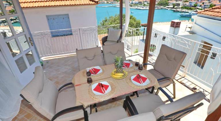 House with patio | Perfect for remote work in Skopelos