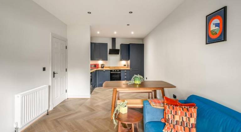 Serviced apartment with terrace — photo 3