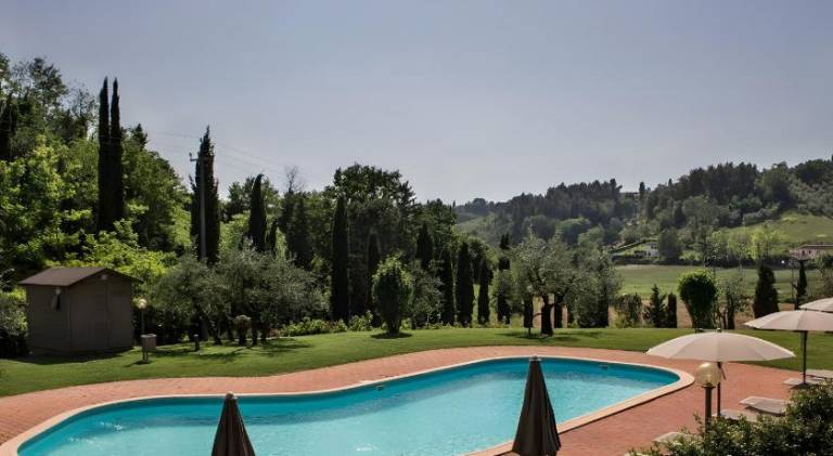 Farm with pool, yard & BBQ | Dogs allowed in San Miniato