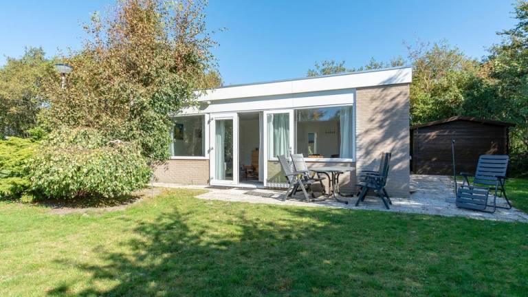 Ferienwohnung mit Terrasse und Garten