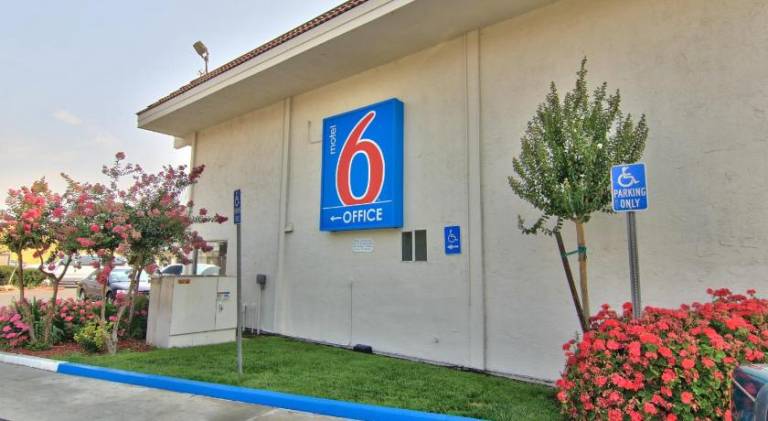 Motel 6 Sacramento, CA - Old Sacramento North — photo 4