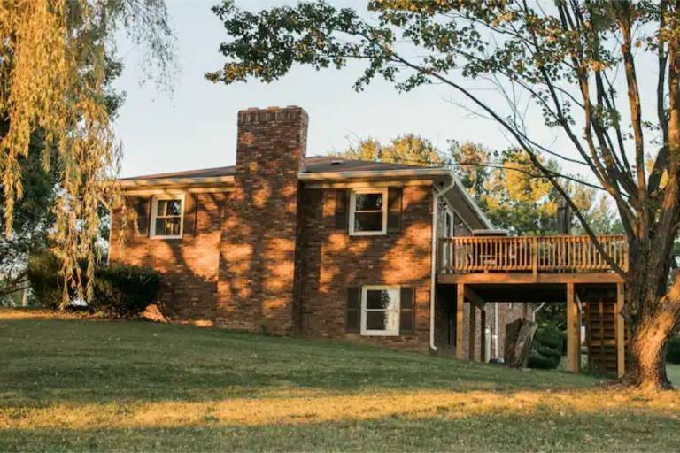 House  Luray
