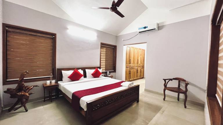 Resort Kollam