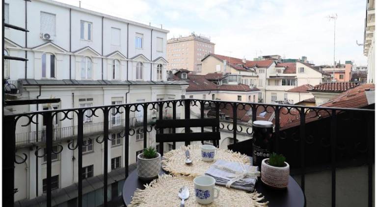 Lovely holiday apartment with yard | Next to Mole Antonelliana | Perfect for remote work | Pets are welcome — photo 4