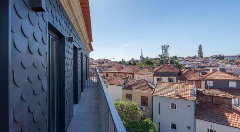Lovely apartment with jacuzzi & terrace | Near Dom Luís I Bridge | Pets allowed — photo 3