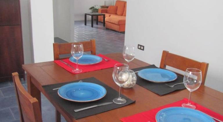 Spacious vacation home with patio, garden & barbeque | Suitable for remote work | Pets are welcome — photo 3