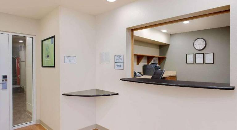 WoodSpring Suites Virginia Beach — photo 2
