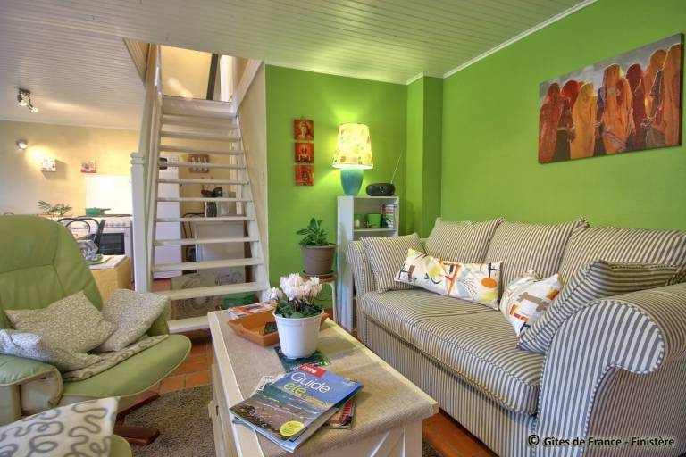 Charming gite with patio, grill & yard | Dogs allowed in Quimper