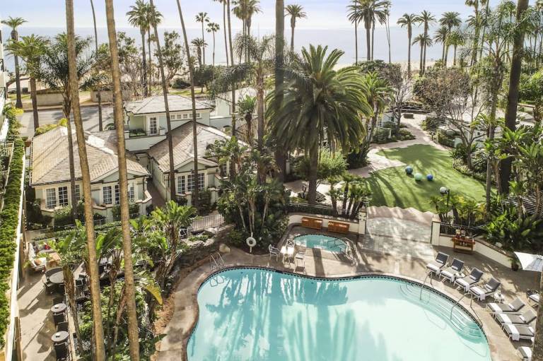 Fairmont Miramar Hotel