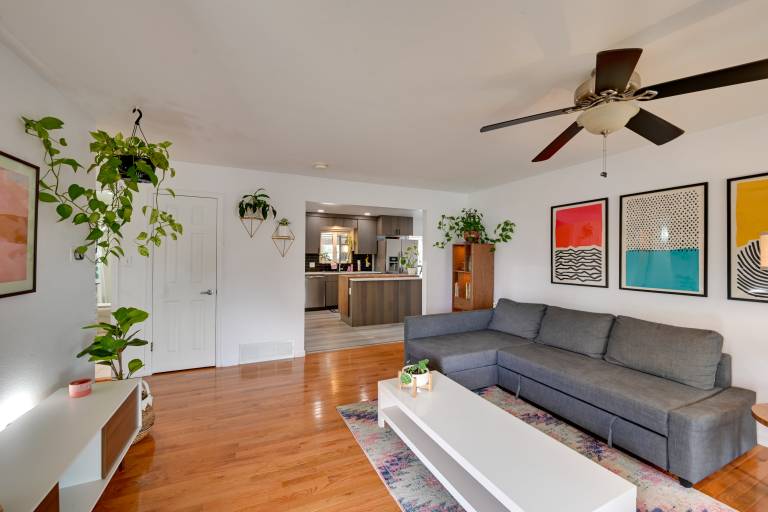 < 7 Mi to Dtwn: Denver Home w/ Large Yard! — photo 5