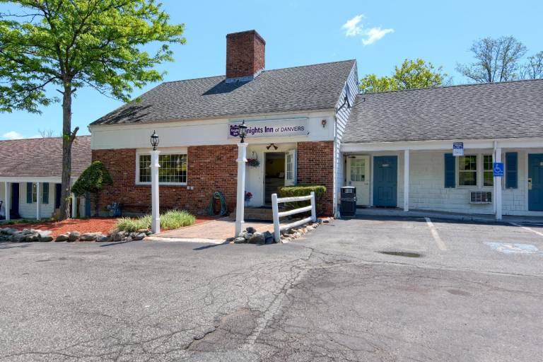 Hotel Danvers MA