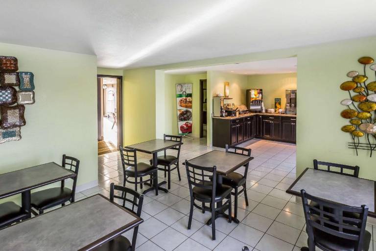 Quality Inn Clovis — photo 4