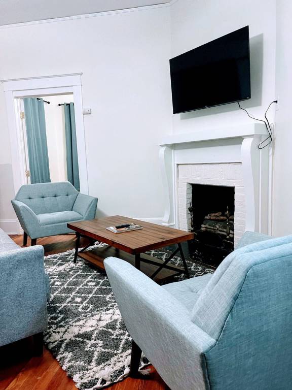 Walk to Duke Campus 3 Bedroom in Trinity Park