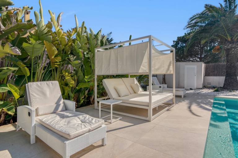 Villa with pool, fast internet & yard | Beach view | Perfect for remote work — photo 3