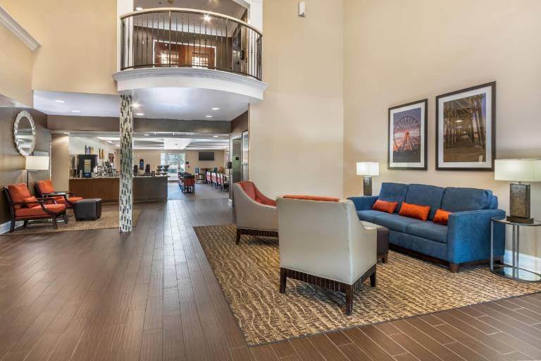 Comfort Suites Myrtle Beach Central — photo 3