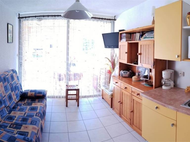 Cozy Studio-Cabin, Pool Access, 200m from Beach, Sleeps 4 - Argelès-sur-Mer — photo 5