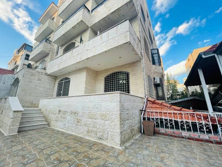 Apartment  Baraka