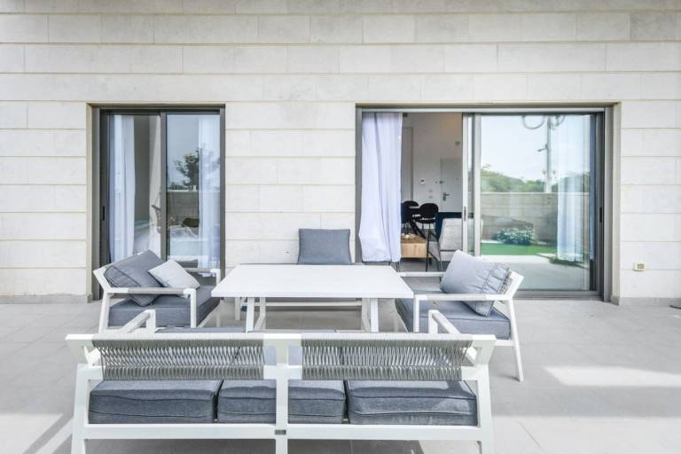 Stylish Coastal Oasis