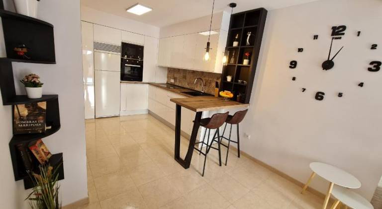 Rental apartment with pool — photo 4