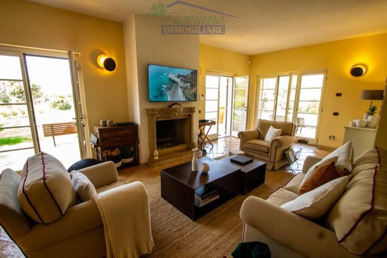 Villa with barbecue, terrace & garden | Mountain view — photo 4