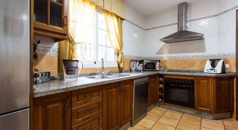 Ample villa with pool | Next to the beach | Dogs allowed — photo 4