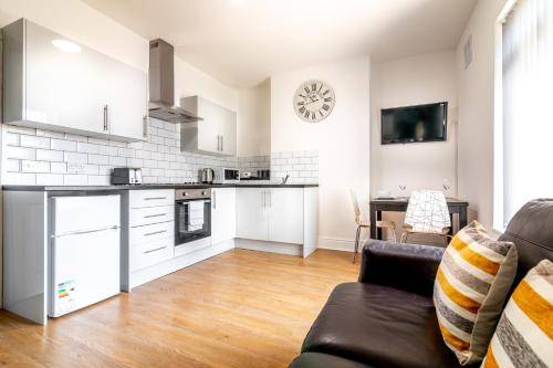Apartment Hull