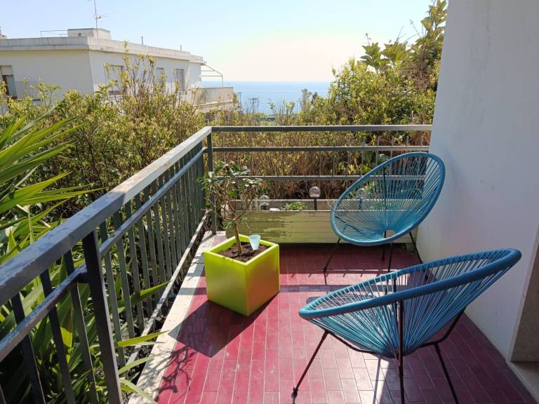 Apartment with pool & patio | Sea view — photo 2