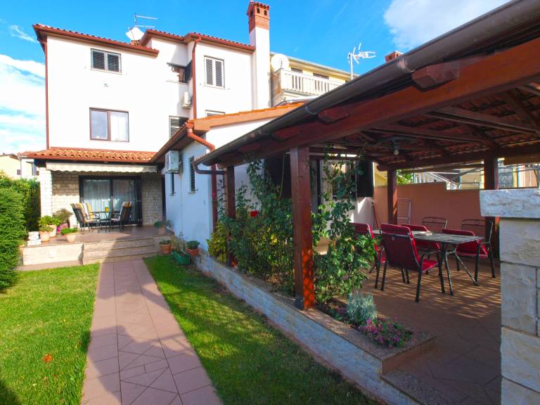 Children-friendly apartment with barbeque & terrace | Next to the beach | Dogs allowed — photo 4