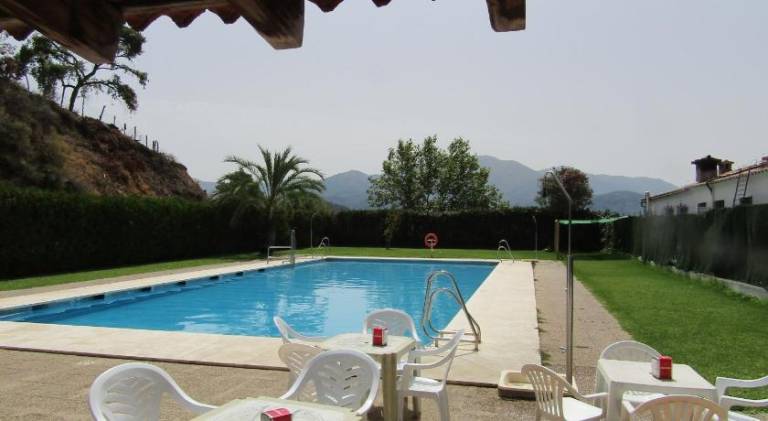 Apartment with pool, terrace & garden — photo 2