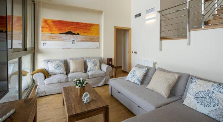 Apartment with patio | Pets are welcome — photo 2