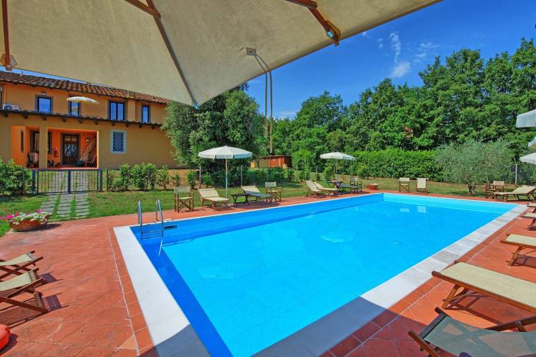 Family-friendly charming villa with private pool, yard & terrace | Pet-friendly — photo 2