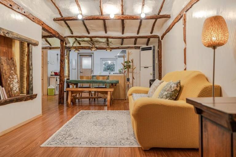 Jeju Wooden Attic Pension