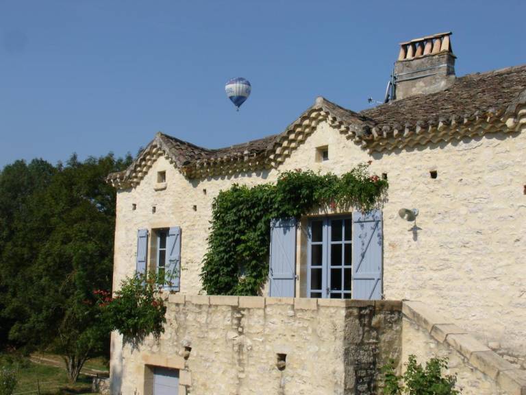 Gite with barbeque, private pool & yard — photo 4