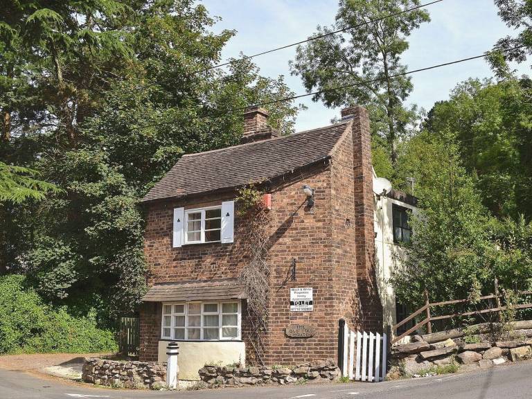 Cottage Ironbridge Gorge Civil Parish