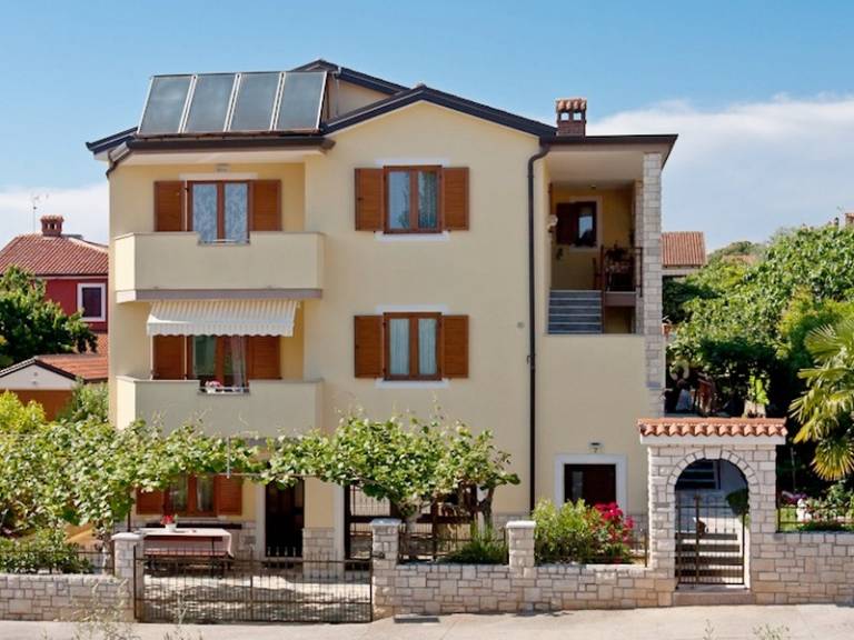 Apartment Novigrad