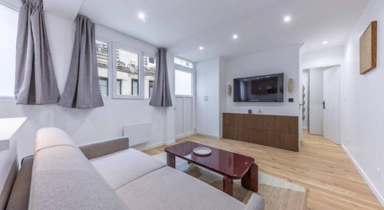Holiday apartment | Near Moulin Rouge — photo 2