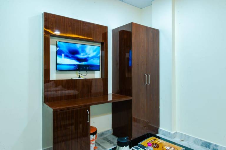 Hotel the jay excellency — photo 4