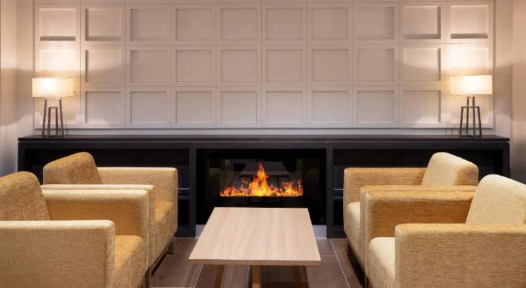 Ramada by Wyndham Leeds East — photo 2