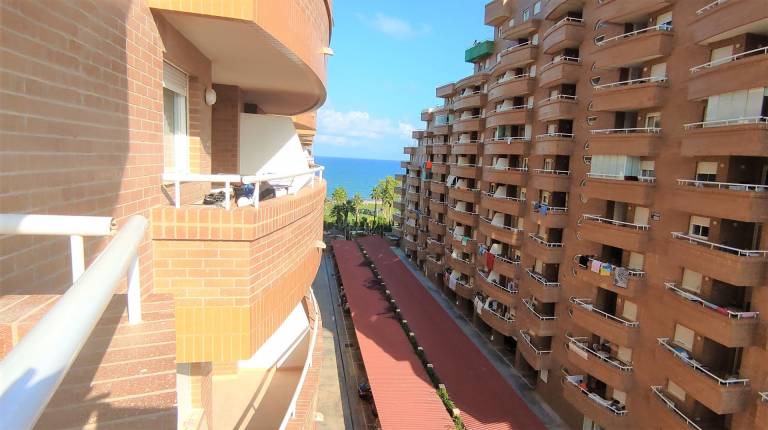 Holiday apartment with pool & patio | Sea view in Oropesa del Mar