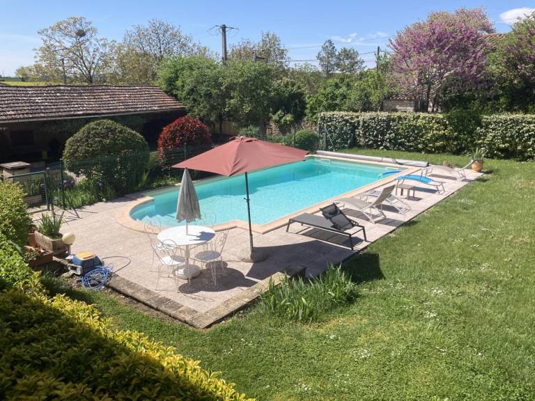 Fully equipped wonderful gite with garden, patio & private pool | Pets allowed — photo 5