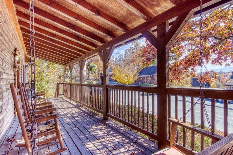 Children-friendly cabin with private pool | Pets allowed — photo 4