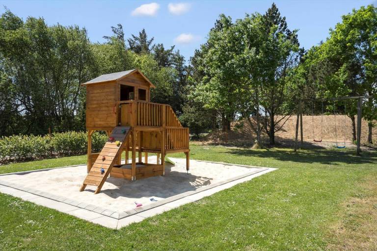 Ferienhaus mit Hund in Lodbjerg Hede, Søndervig f&uuml;r max. 14 Personen