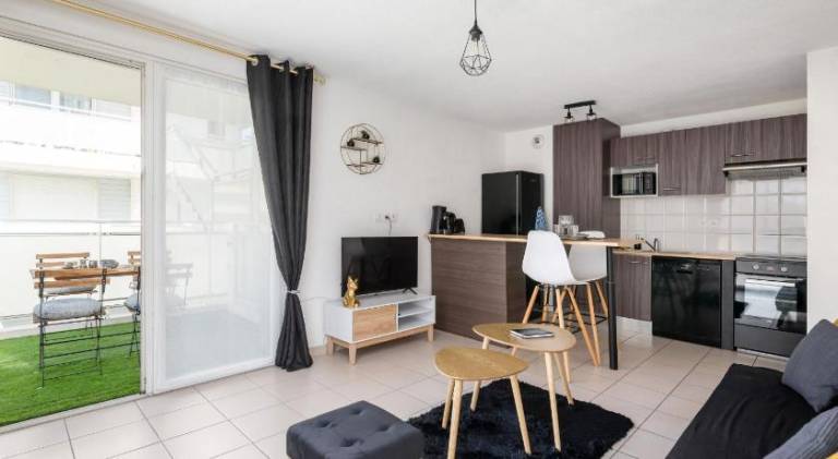 Apartment | Perfect for remote work — photo 2