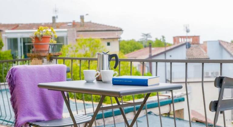 Holiday apartment with terrace — photo 4