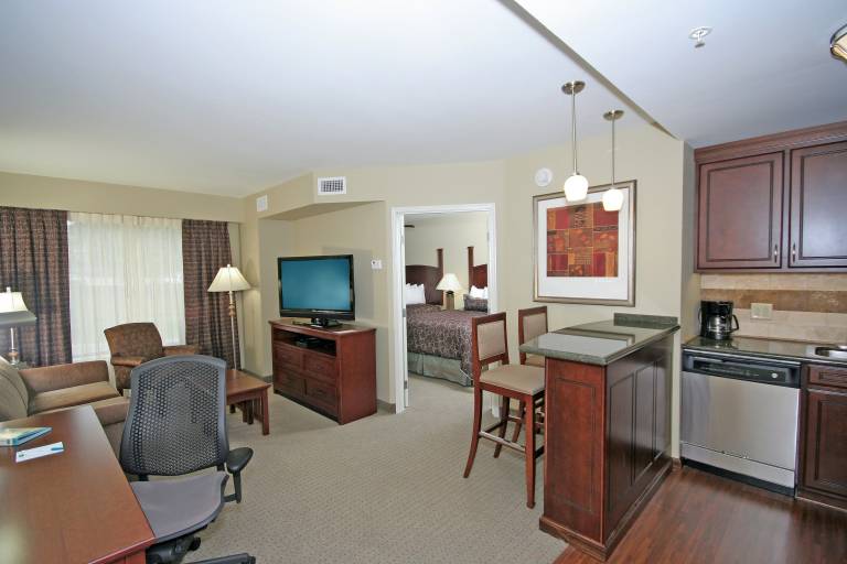 Condo Midtown - Downtown