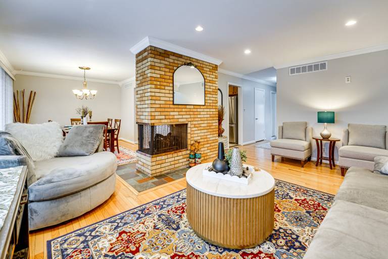 Fire Pit & Yard: Family Home in Farmington Hills! in Farmington Hills, MI